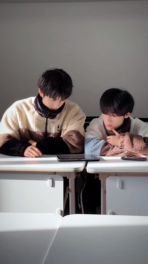 1001 kiểu khoe bồ =)) #g18cfs #gay #lgbt #funny 🌈 | Gay 18 Confession.