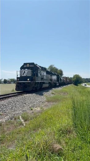 Chasing NS V08 to Richmond #shortvideo #shorts #trains #norfolksouthern