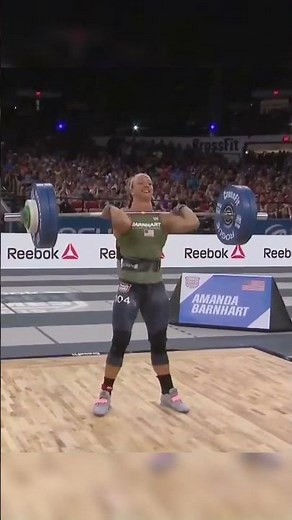 EASY 260-lb (118-kg) Clean for Amanda Barnhart — 2019 CrossFit Games