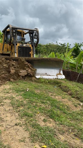 Bulldozer awesome #usa #road #bulldozer | Sawmill Tech