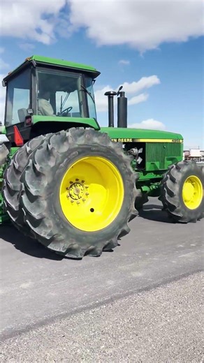 1989 JOHN DEERE 4955 For Sale