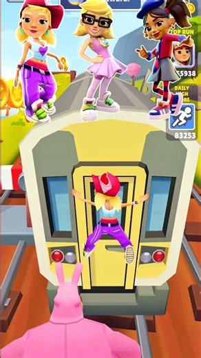 3 Different character is run😱||Who is best character 🤔🤔? #subwaysurfers #shorts #gaming