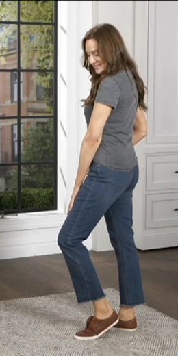 QVC model modeling jeans 14007