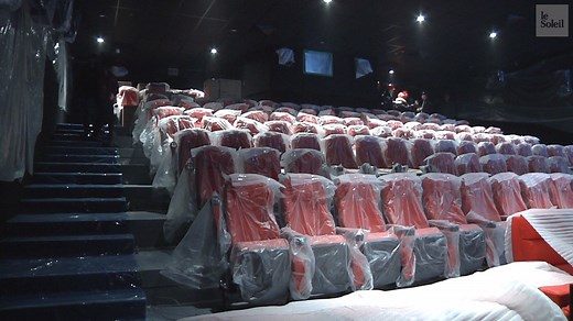 6K views · 102 reactions | Après 33 années à la Pyramide, Cinéma Le Clap vivra une étape importante avec l’inauguration d’un nouveau complexe cinématographique à proximité de Place Sainte-Foy et de Place de la Cité. Des travaux de 10 millions $, dans l’édifice qui a accueilli jusqu’en 1999 le Cinéma Sainte-Foy de Famous Players, permettront d’offrir 12 salles à la fine pointe de la technologie. Lire : tinyurl.com/uohkjgo | Le Soleil | Facebook