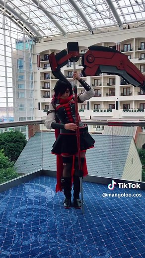 Transforming Crescent Rose Cosplay Showcase