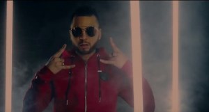 GLK a plusieurs armes à « Manier » dans son nouveau clip [VIDEO]