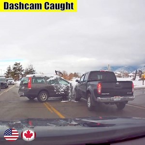 Good & Bad Drivers: The One Where Volvo Pulled out Directly into Rush Traffic | MegaDrivingSchool