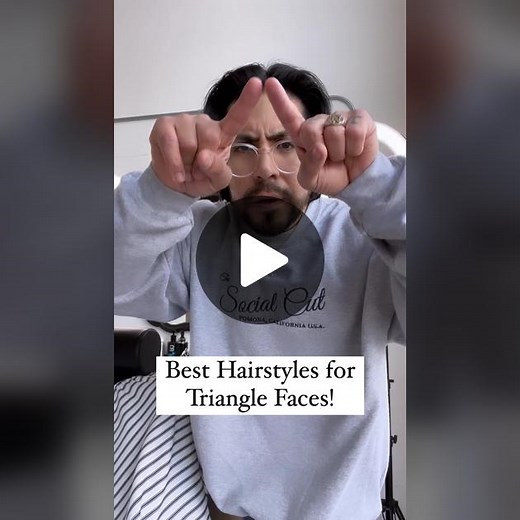 Looking for a hairstyle that looks good on a triangle face? Here’s best hairstyles triangle faces! #menshair #menshairstyle #triangleface #curtainshairstyle #wolfcut #wolfcuthairstyle #fringe #fringehairstyle #pompadour #cropcut