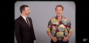 Arnold Schwarzenegger und Jimmy Kimmel rufen in Videoclip zum Impfen auf