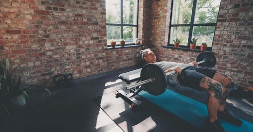 Musculation : c'est quoi, un hip thrust ?