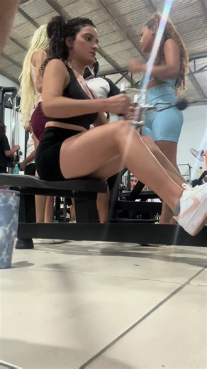 #esplore #fyp #academia #pump #amigas🤞🏻💕