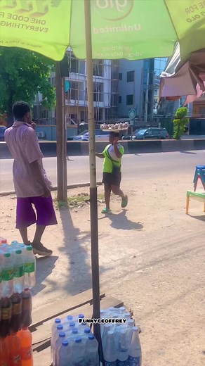 Freeze prank #funnygeoffrey #zillafrosh #fyp #trend #prank