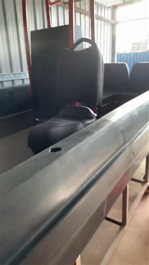 FB72-01 Full Configuration Overview ⚙️🚤 Here’s a closer look at the new FB72-01 equipment setup: • HDPE boat hull • Anti-slip deck • Aluminum alloy console • LCD Bluetooth audio system • External marine speakers • Steering wheel • Hydraulic steering system • Driver & co-driver sofa set • Saddle seat • T-Top canopy • Aluminum alloy side rails • Boat-side protection fenders • Rear transom plate Built for performance, safety, and comfort — all in one upgraded package. #FB7201 #BoatEquipment #HDPEB