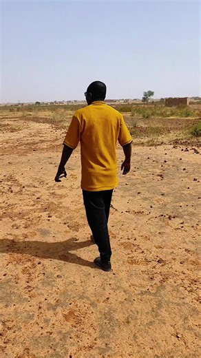 Ibrahim Maï Micro mon ex bonsoir 🤣 #bissayanbonneygo🚶