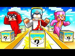 Having A GODDESS LUCKY BLOCK RACE in Minecraft!