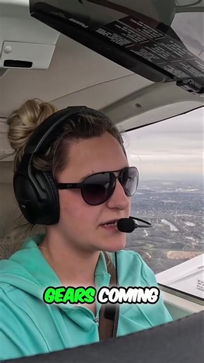 RATE MY LANDING! #aviation #pilot #adventure #femalepilo