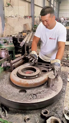 Metallbiegen: Wie man Stahl in Kunst verwandelt