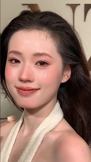 Very Pretty Model Photoshoot Makeup Transformation #shorts #Photoshoot #Model #Makeup