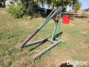 Carolina Portable Engine Lift/Cherry Picker | Agriculture