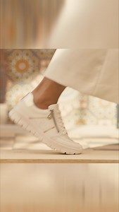 White Looks avec Rieker Comfort : avec une chaussure blanche, vous faites toujours le bon choix ! | Rieker