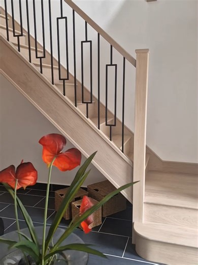 Start Your Staircase Renovation Off The Right Way Next Year! #staircaseremodel #staircasetransformation #homerenovationproject #homereno