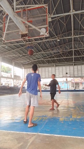 At tinignan pa nga nong maiwan haha #hoopXBasketball | Randy Saranillo Frisco