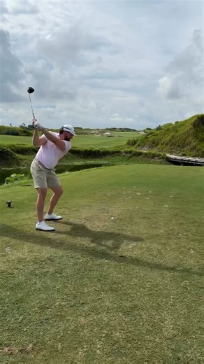 Swing your swing. 🙌 | Golf Digest