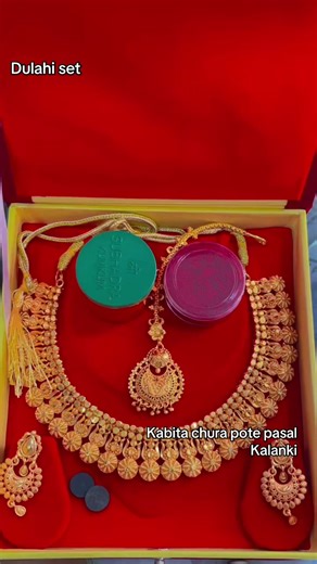 Dulahi Set & Gold Plated Jewelry