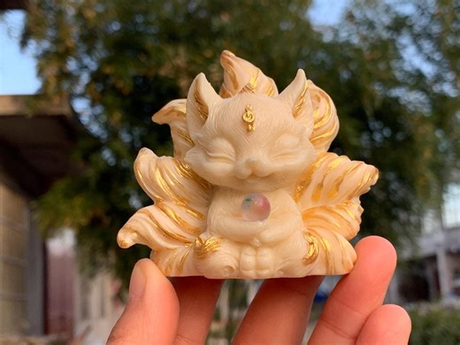 Hand Carved Tagua Nut Fox Figurine, Crystal Healing Decor (2.8") - Etsy