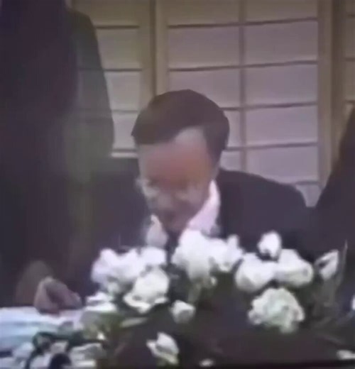 RFK JR🚨 THE BUSH INCIDENT THEY TRIED TO ERASE 🚨In 1992, President George H.W. Bush collapsed and vomited during an official trip to Japan. The media called it a “stomach flu.” 🤔But insiders knew better.Bush — a former WW2 operative with deep CIA ties — was active right before the launch of Project MK Ultra. The same program built to fracture minds… and control them.What if that “medical emergency” wasn’t random?What if it was a trigger — the result of decades-old programming finally breaking 