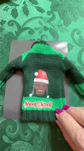 A closure look at this Snoop Dog ornament Snoop Dogg Snoop on The Stoop Funny Christmas Ornaments fo