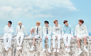 【防弹少年团】[弹幕中字]BTS 2018 Season's greetings 