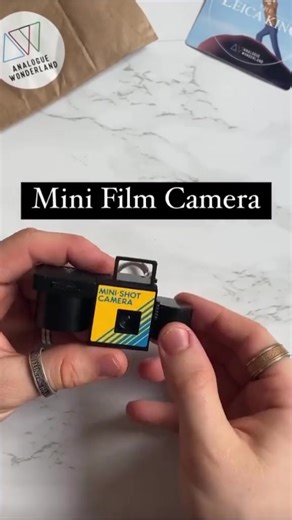 How cute is this miniature film camera?! And full functional too as it takes 110 film 📸🎞️