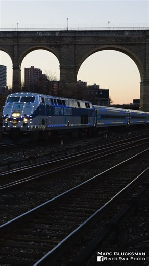 Metro-North Holiday Lights Train At Dawn (High Bridge, Bronx, New York) #shorts