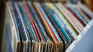 5  BEST Music Licensing Companies for Independent Artists