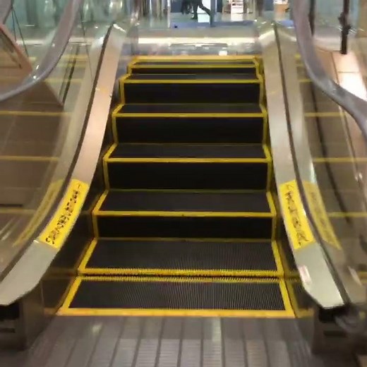 Riding the world’s smallest escalator in Japan