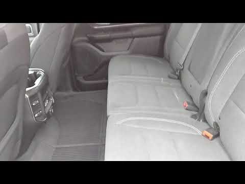 How to Fold the Back Seats of a 2019 Dodge Ram 1500 Big Horn