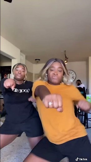Cardi B “UP” TikTok Dance | NaeNaeTwins