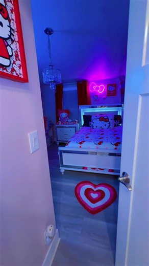 💕🛌Hello kitty Valentine’s Day room decorations ❤️🛌#hellokittyroom #hellokittydecor #cleanroom #roomtour #hellokittylover