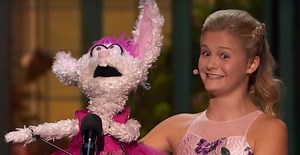 Ventriloquist Darci Lynne Farmer Sings Italian Opera on ‘AGT: The Champions!’ (Video)