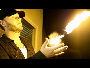 老外发明炫酷手环，抬手能冒出火焰，效果堪比魔术师