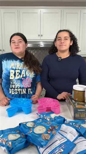 12K views · 90 reactions | DIY Viral Dubai Chocolate Bars... Today we’re making Dubai chocolate bars shaped like the Easter Bunny….. How to make Dubai Chocolate Bars #diydubaichocolate #dubaichocolate #easter #easterdiy #DIY | Mary Alexis | Facebook