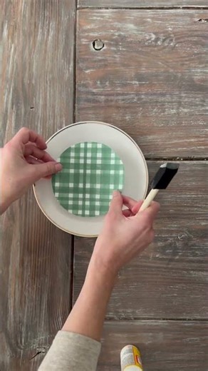 What to DIY in January? Grab your Mod Podge.