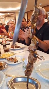 1.7K reactions · 28 shares | Baby Beef Angus com pasta de alho na brasa e o melhor escuta o cheiro. Rodízio Premium com qualidade e preços Imbatíveis! | Chimarron Churrascaria - Mury | Facebook