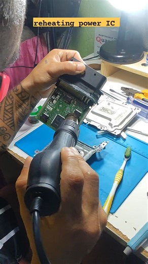 reheating power IC Ecu-Computer Box Repair #cebuecurepair #hyundaii10 #PanelGaugeRepair #BCMRepair #reelshighlights2026 #reelsvideo2026 | Ecu-Computer Box Repair