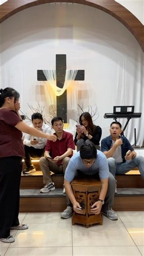 JANGAN LUPAIN TUHAN YA APALAGI DIA SUDAH MATI DI ATAS KAYU SALIB! DATANG IBADAH PASKAH YUK MINGGU!