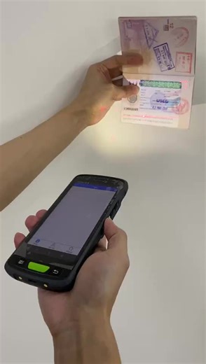 Factory Handheld Portable Rugged Industry Barcode Scanner PDA with Front Rear Camera 5.5" Screen 9000mAh Battery in Stock