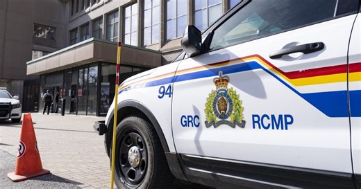 Government to hire 1,000 RCMP officers across the country