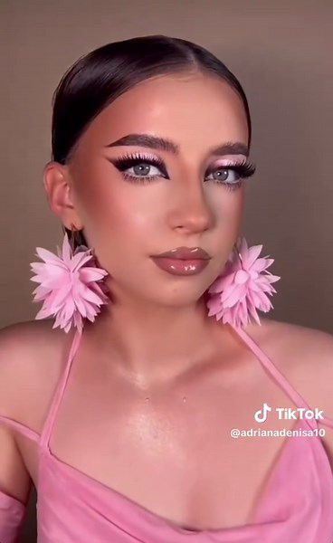 #foryouu #🤍🌸 #makeup #beutiful #pink TikTok