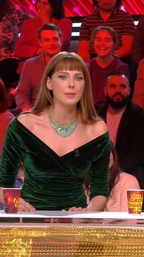 91K views · 583 reactions | Frederique Bel fait hurler le public avec sa blague sur l'oignon ! | Cyril Hanouna | Facebook